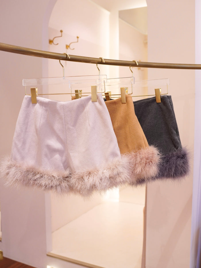 fur short pants