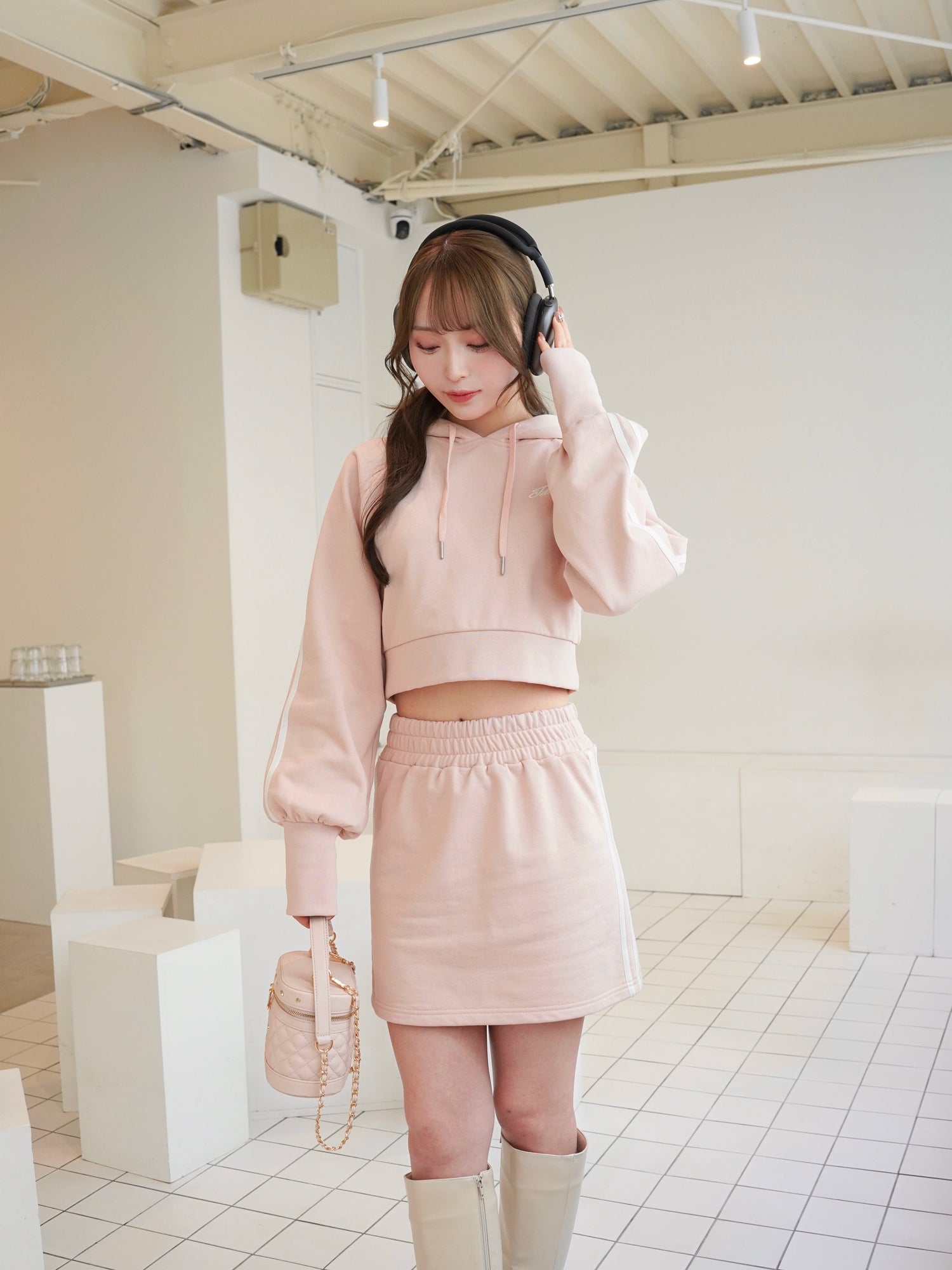 モデル160cm（Fサイズ着用）