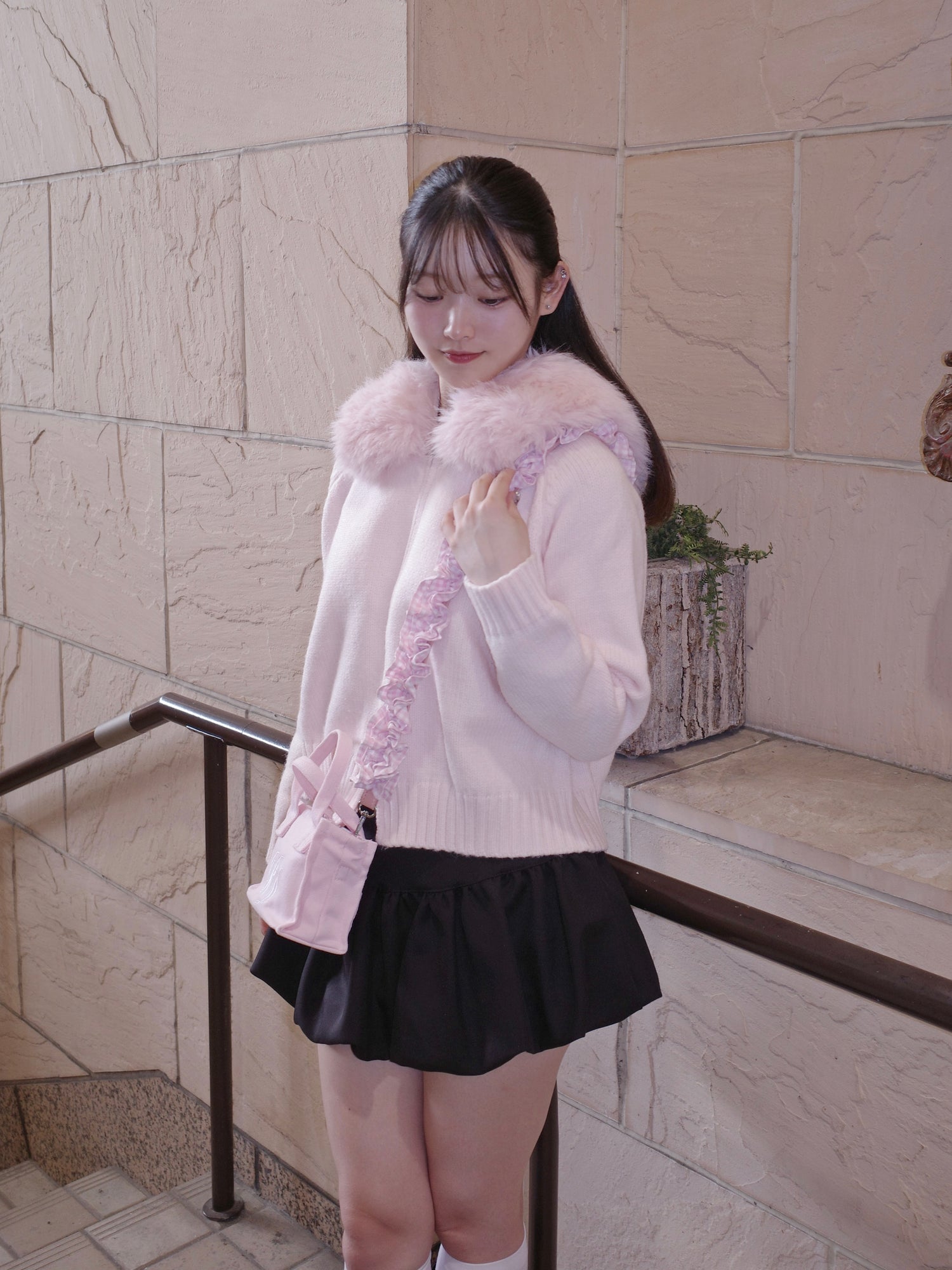 モデル155cm（Fサイズ着用）