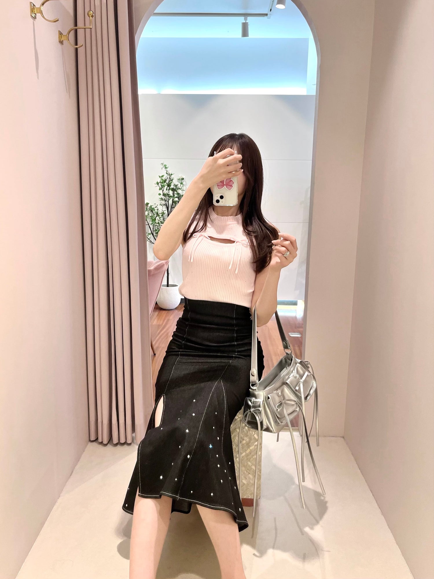モデル170cm（Mサイズ着用）