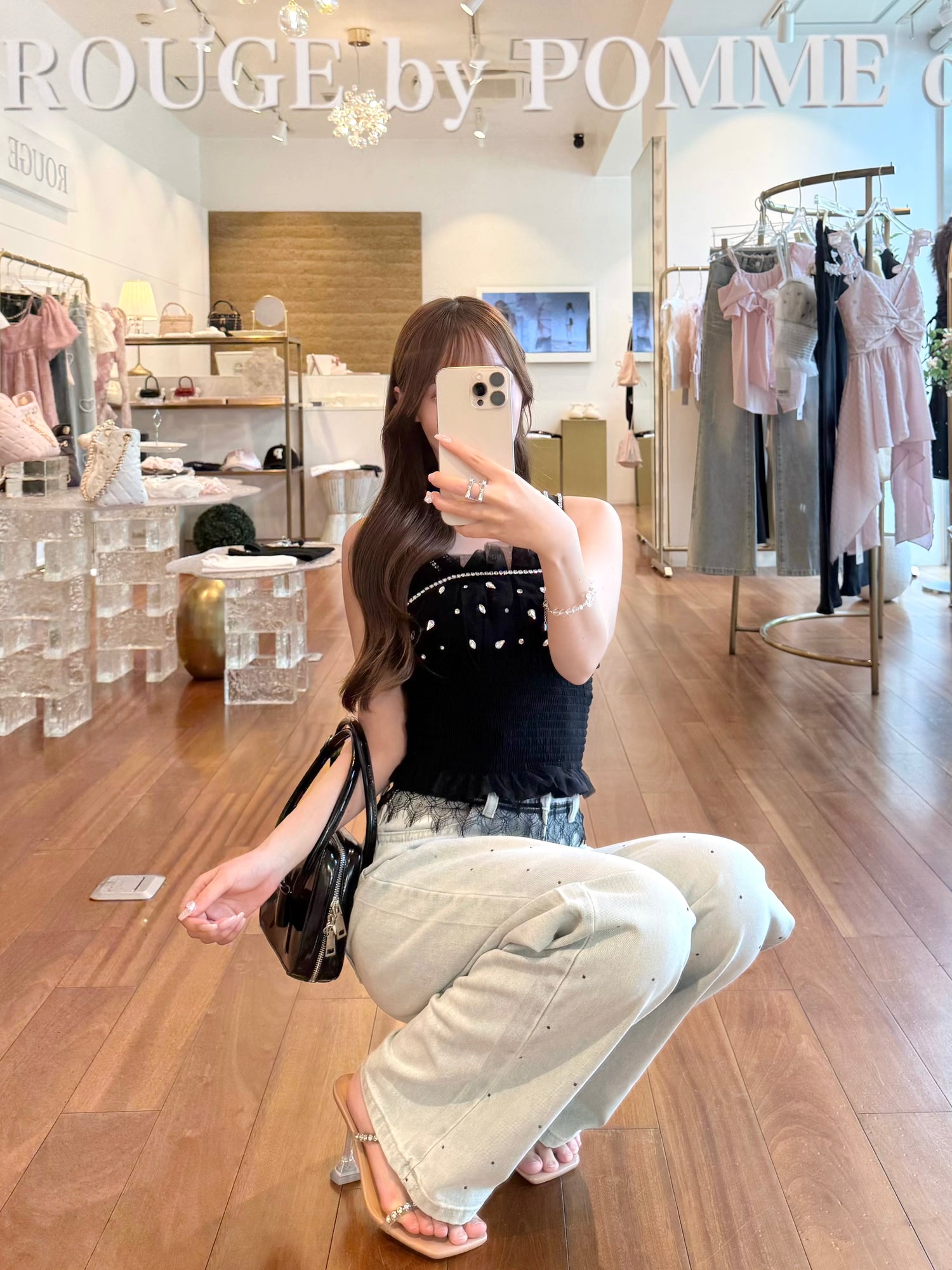モデル160cm（Fサイズ着用）