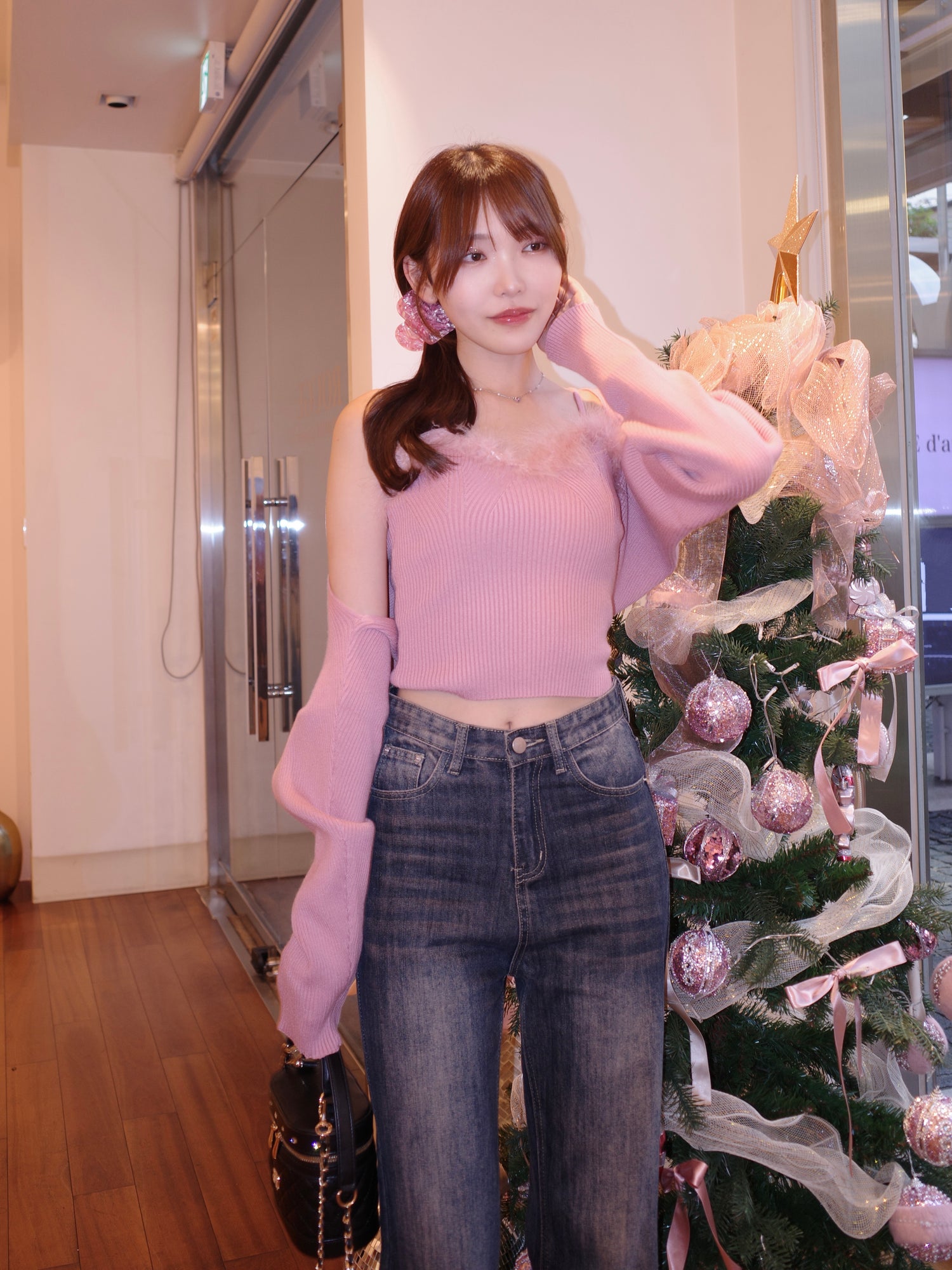 モデル170cm（Fサイズ着用）