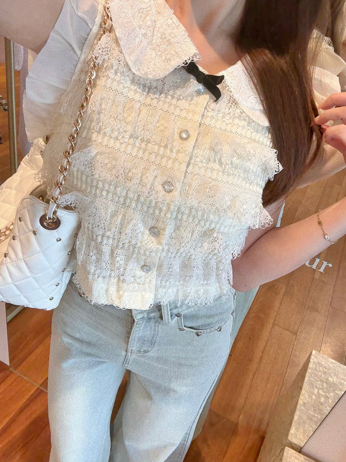 lace frill top