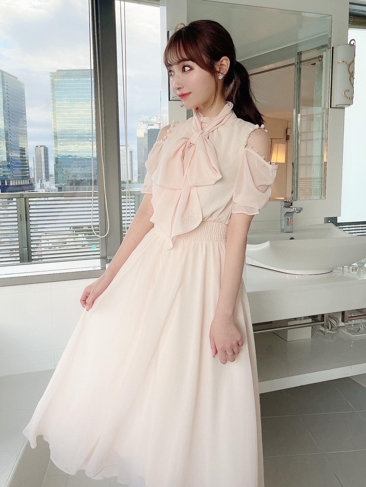 モデル160cm（Fサイズ着用）