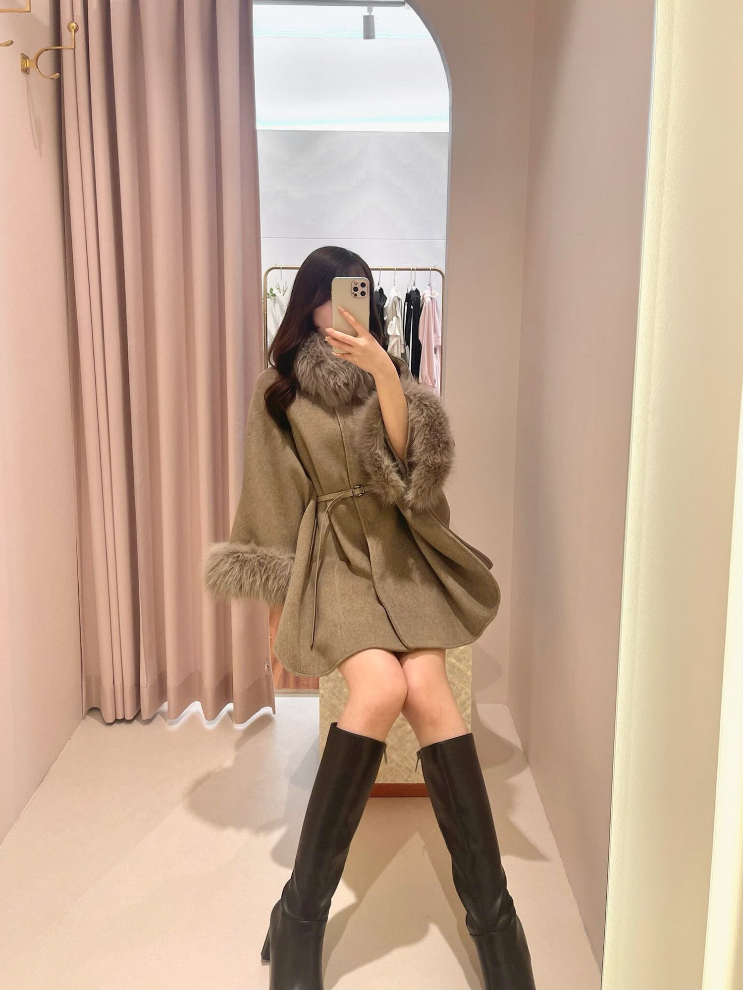 モデル160cm（Fサイズ着用）